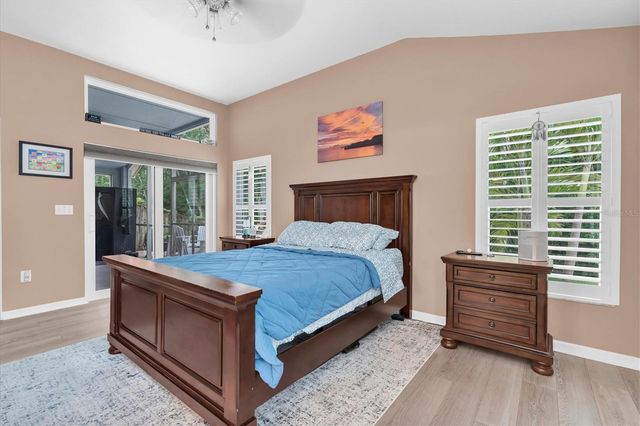10232 WOODFORD BRIDGE STREET, Tampa, FL 33626