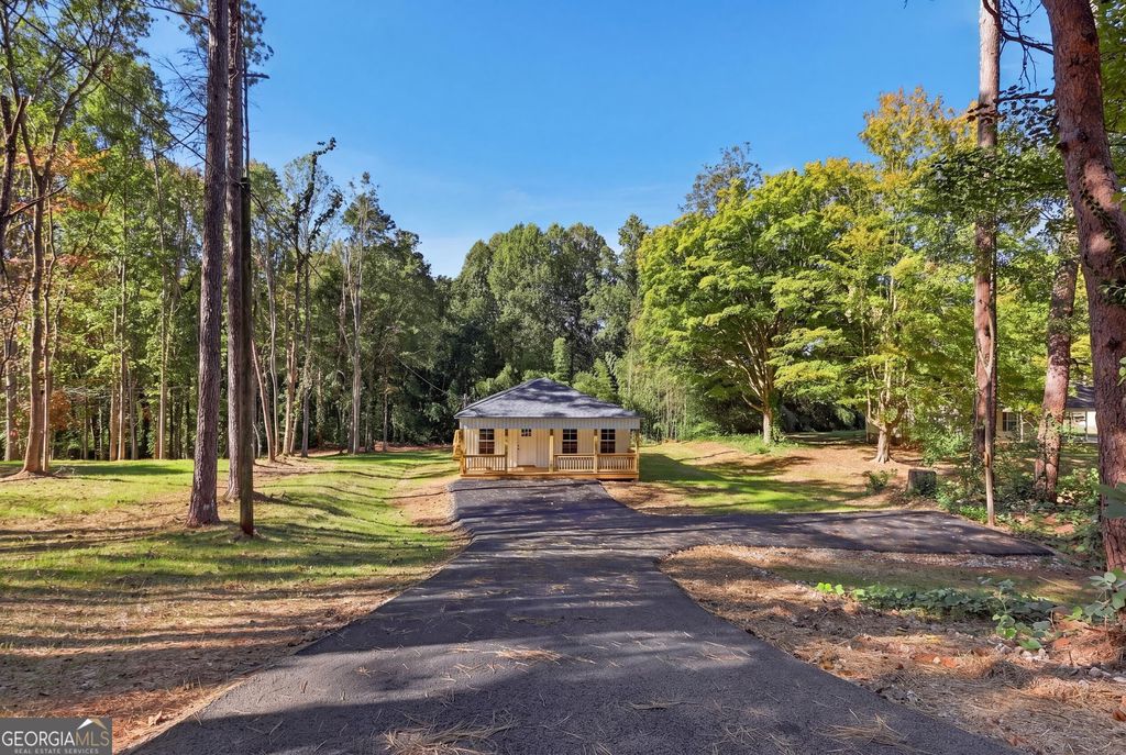 420 Parkway Drive, Toccoa, GA 30577 — photo 2