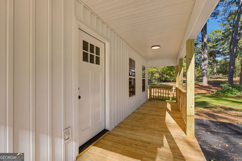 420 Parkway Drive, Toccoa, GA 30577 — photo 3