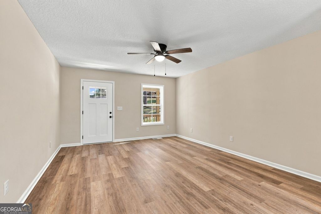420 Parkway Drive, Toccoa, GA 30577 — photo 5