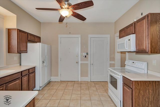 912 S Greenwood Avenue, Kankakee, IL 60901