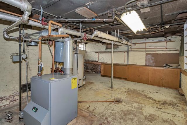 912 S Greenwood Avenue, Kankakee, IL 60901