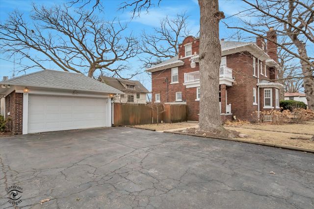 912 S Greenwood Avenue, Kankakee, IL 60901