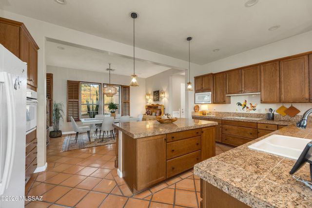 65165 E Catalina Hills, Tucson, AZ 85739