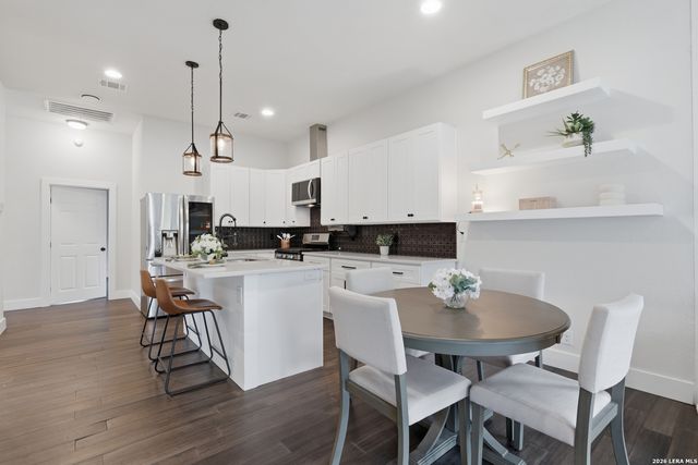 116 REHMANN ST, San Antonio, TX 78204