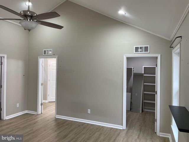 32 MEADOW AVE, Wyoming, DE 19934