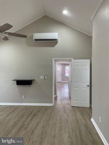 32 MEADOW AVE, Wyoming, DE 19934