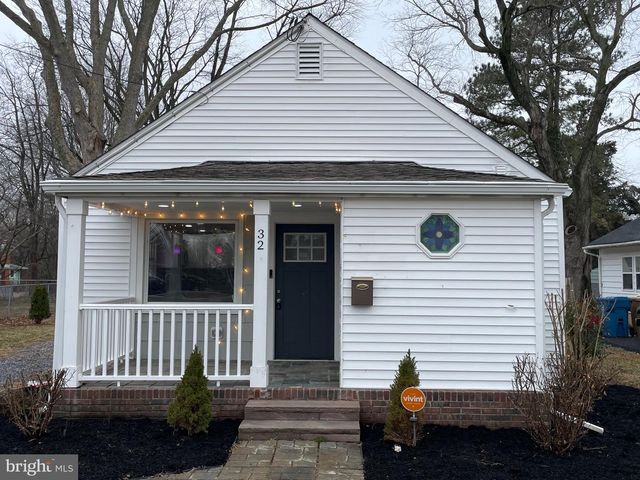 32 MEADOW AVE, Wyoming, DE 19934