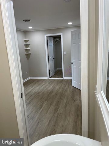 32 MEADOW AVE, Wyoming, DE 19934