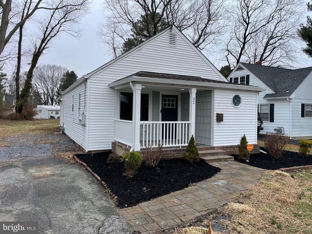 32 MEADOW AVE, Wyoming, DE 19934