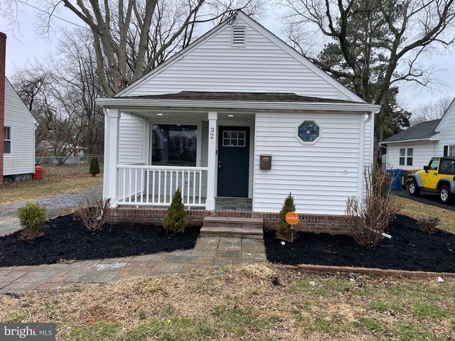 32 MEADOW AVE, Wyoming, DE 19934