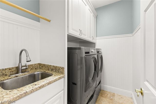 2021 Scarlet Rose Drive, Las Vegas, NV 89134