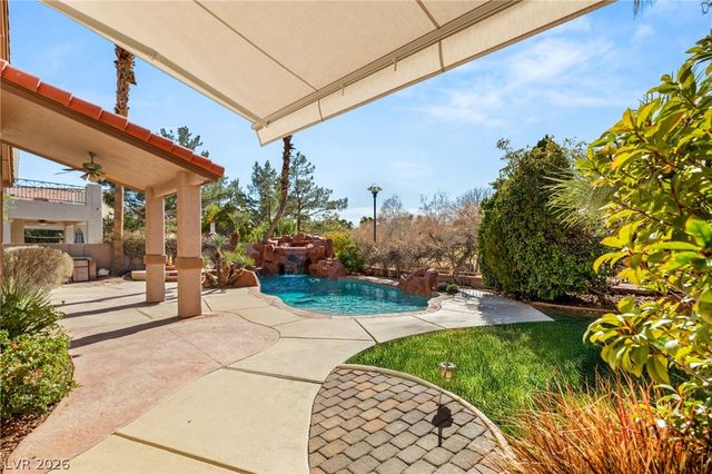 2021 Scarlet Rose Drive, Las Vegas, NV 89134