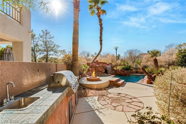 2021 Scarlet Rose Drive, Las Vegas, NV 89134