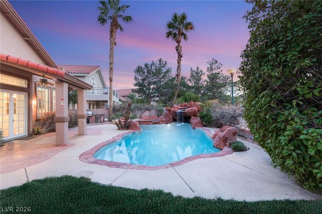 2021 Scarlet Rose Drive, Las Vegas, NV 89134