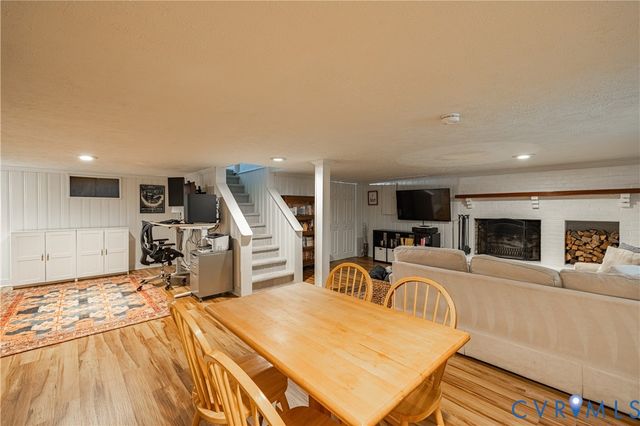 3314 Riverview Dr, Richmond, VA 23225