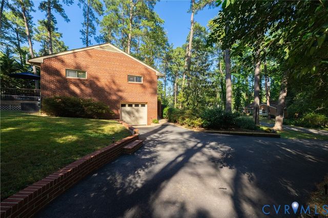 3314 Riverview Dr, Richmond, VA 23225