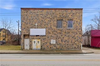8834 Saint Clair Avenue, Cleveland, OH 44108