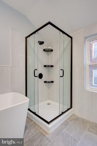 2226 SEPVIVA ST, Philadelphia, PA 19125