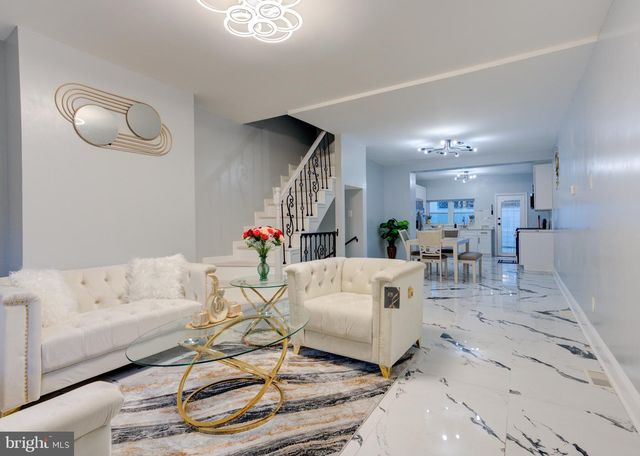 2226 SEPVIVA ST, Philadelphia, PA 19125