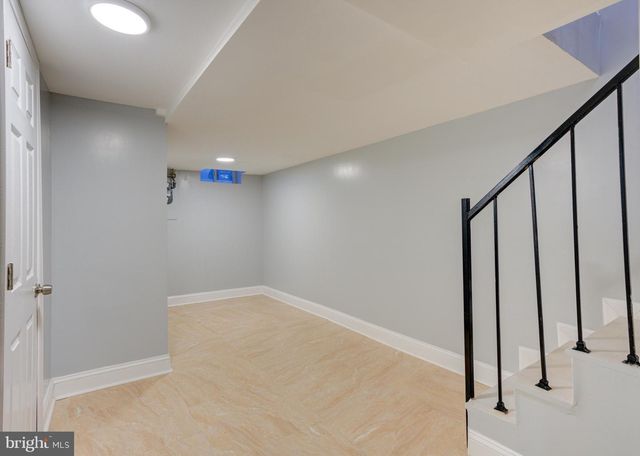 2226 SEPVIVA ST, Philadelphia, PA 19125