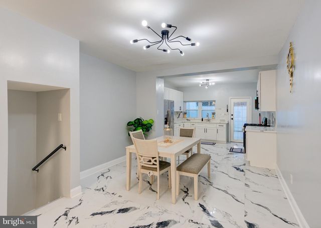 2226 SEPVIVA ST, Philadelphia, PA 19125