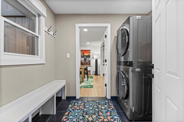 12806 Pembroke Circle, Leawood, KS 66209