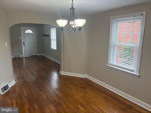 2804 BELMONT AVE, Ardmore, PA 19003
