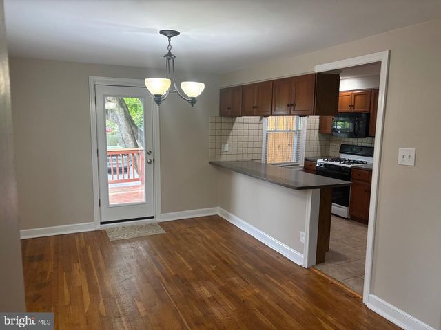 2804 BELMONT AVE, Ardmore, PA 19003