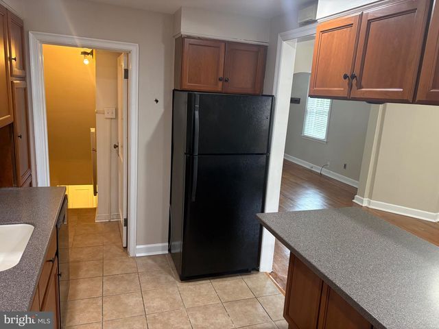 2804 BELMONT AVE, Ardmore, PA 19003