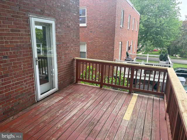 2804 BELMONT AVE, Ardmore, PA 19003