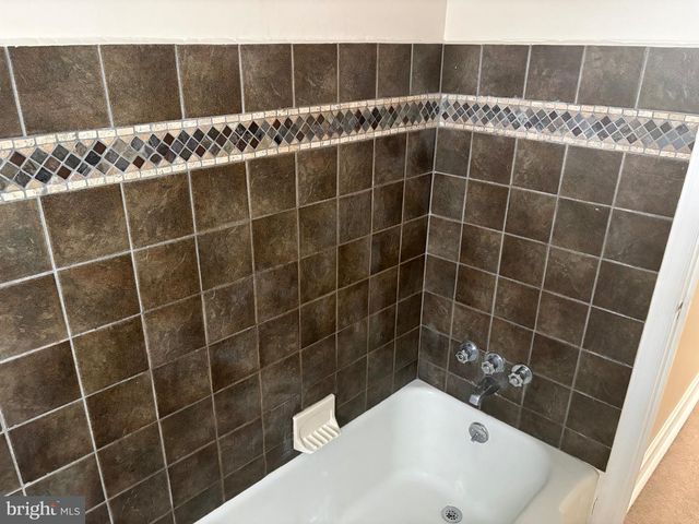 2804 BELMONT AVE, Ardmore, PA 19003