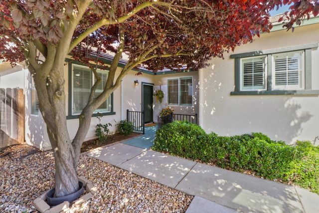 9649 Glacier Creek Way, Elk Grove, CA 95624