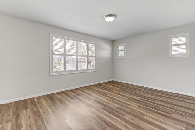 9649 Glacier Creek Way, Elk Grove, CA 95624