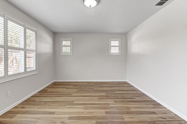 9649 Glacier Creek Way, Elk Grove, CA 95624