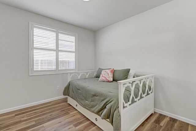9649 Glacier Creek Way, Elk Grove, CA 95624