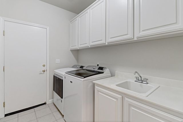 9649 Glacier Creek Way, Elk Grove, CA 95624