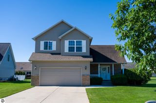 1646 Abbey Court, Mt Pleasant, MI 48858
