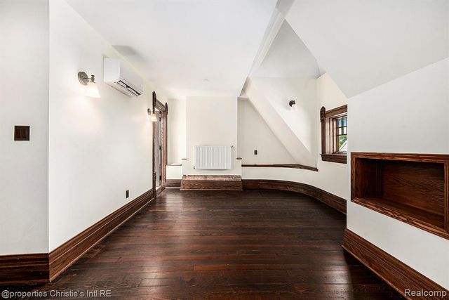 701 W Canfield Street 6, Detroit, MI 48201