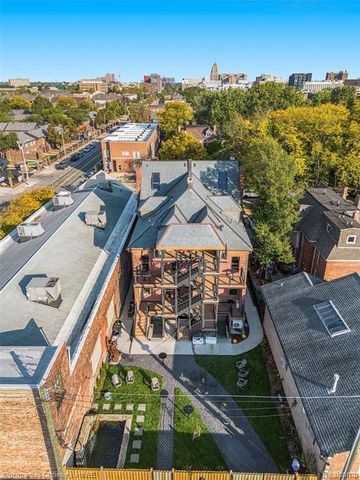 701 W Canfield Street 6, Detroit, MI 48201