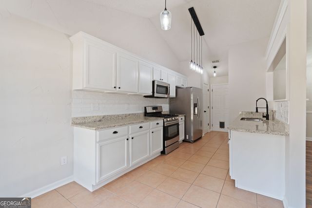 5803 Riverside Walk Drive, Sugar Hill, GA 30518