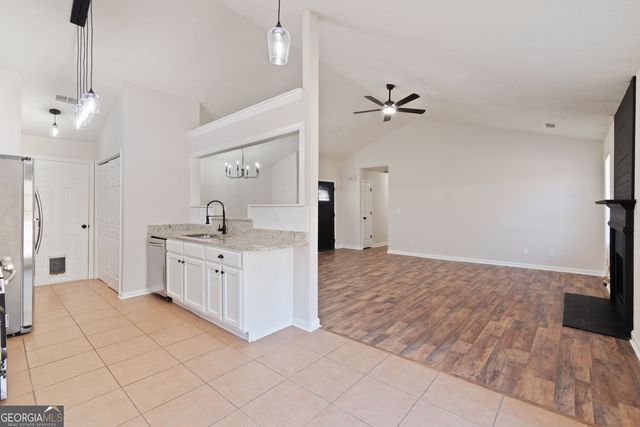 5803 Riverside Walk Drive, Sugar Hill, GA 30518