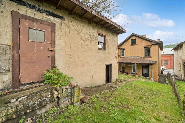 1115 MCKEAN AVE, Charleroi Boro, PA 15022