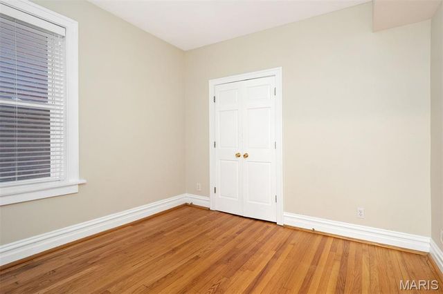 6318 Southwood Avenue 2E, Clayton, MO 63105