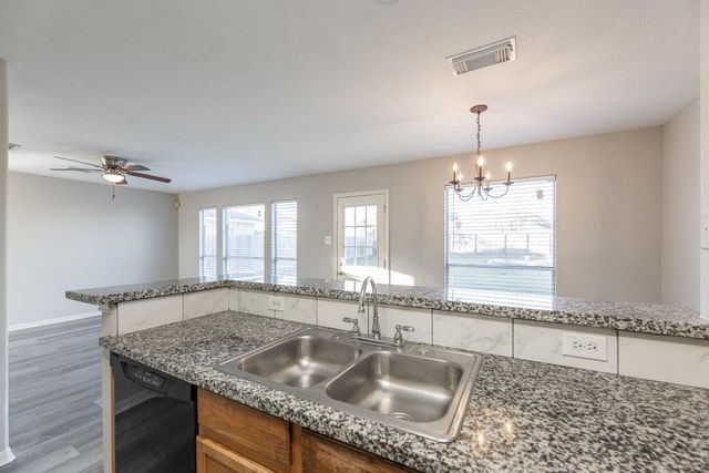 727 Richview Drive, Houston, TX 77060