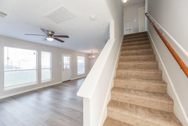 727 Richview Drive, Houston, TX 77060