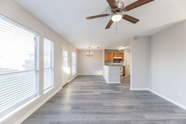 727 Richview Drive, Houston, TX 77060