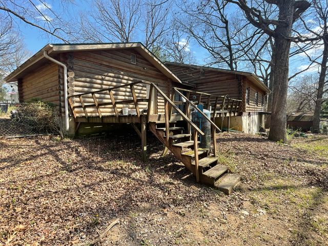 2619 Paula Drive, West Plains, MO 65775