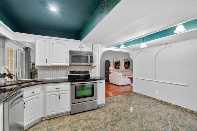 3325 High Plateau Drive, Garland, TX 75044