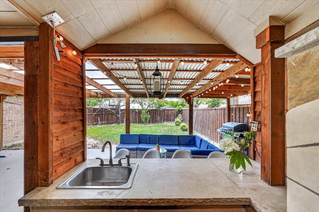 3325 High Plateau Drive, Garland, TX 75044